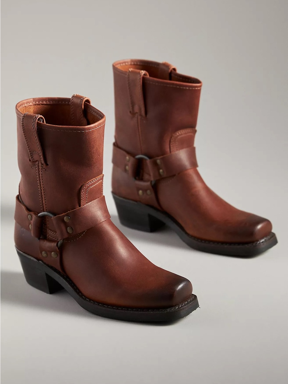 Frye Frye Harness 8R Boots in Cognac Brown Renice Leather NWOB